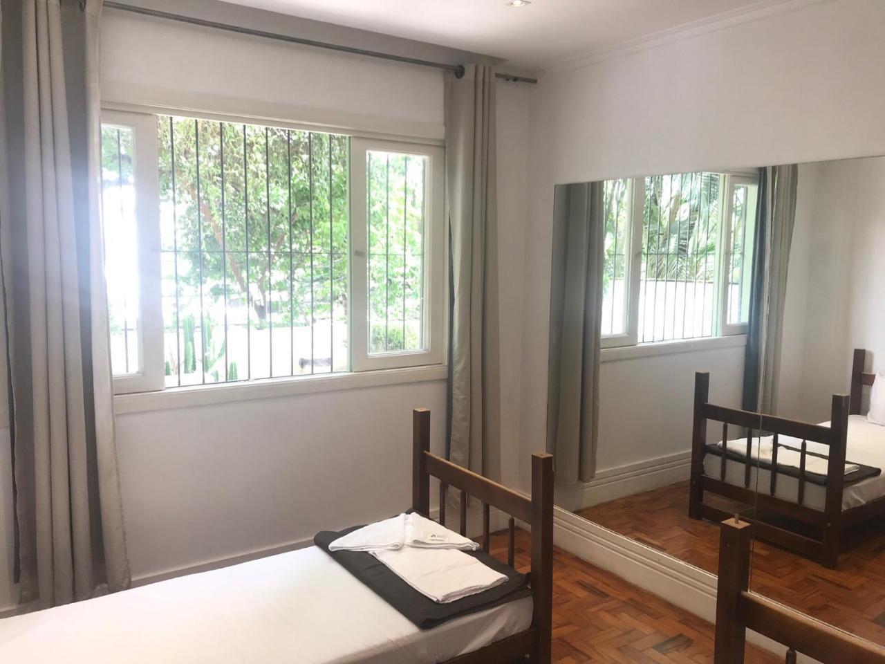 Jardins Village Hostel - Unidade Pinheiros San Paolo Esterno foto